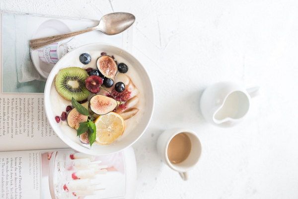 Elevate Your Beauty with this Youthful Pear and Peach Gelatin Soup