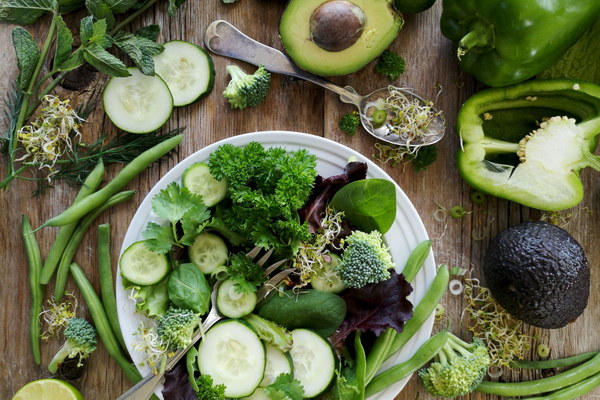 Spring Nourishing Soups A Traditional Chinese Approach to Women's Health and Vitality