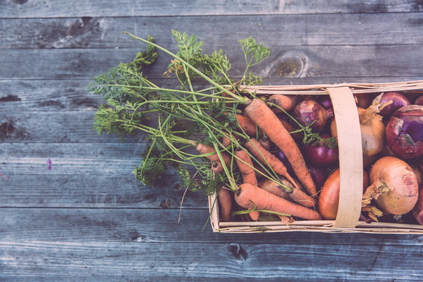 Discover the Magical Ingredients of Nourishing and Beauty-Boosting Soup